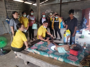 วันที่ 15 มีนาคม 2567 โดย นานพงษ์ศักดิ์ สากุลา รองนายก อบต.นากระแซง พร้อมคณะเยี่ยมบ้าน ลงพื้นที่เยี่ยมผู้สูงอายุที่มีภาวะพึ่งพิง (LTC)